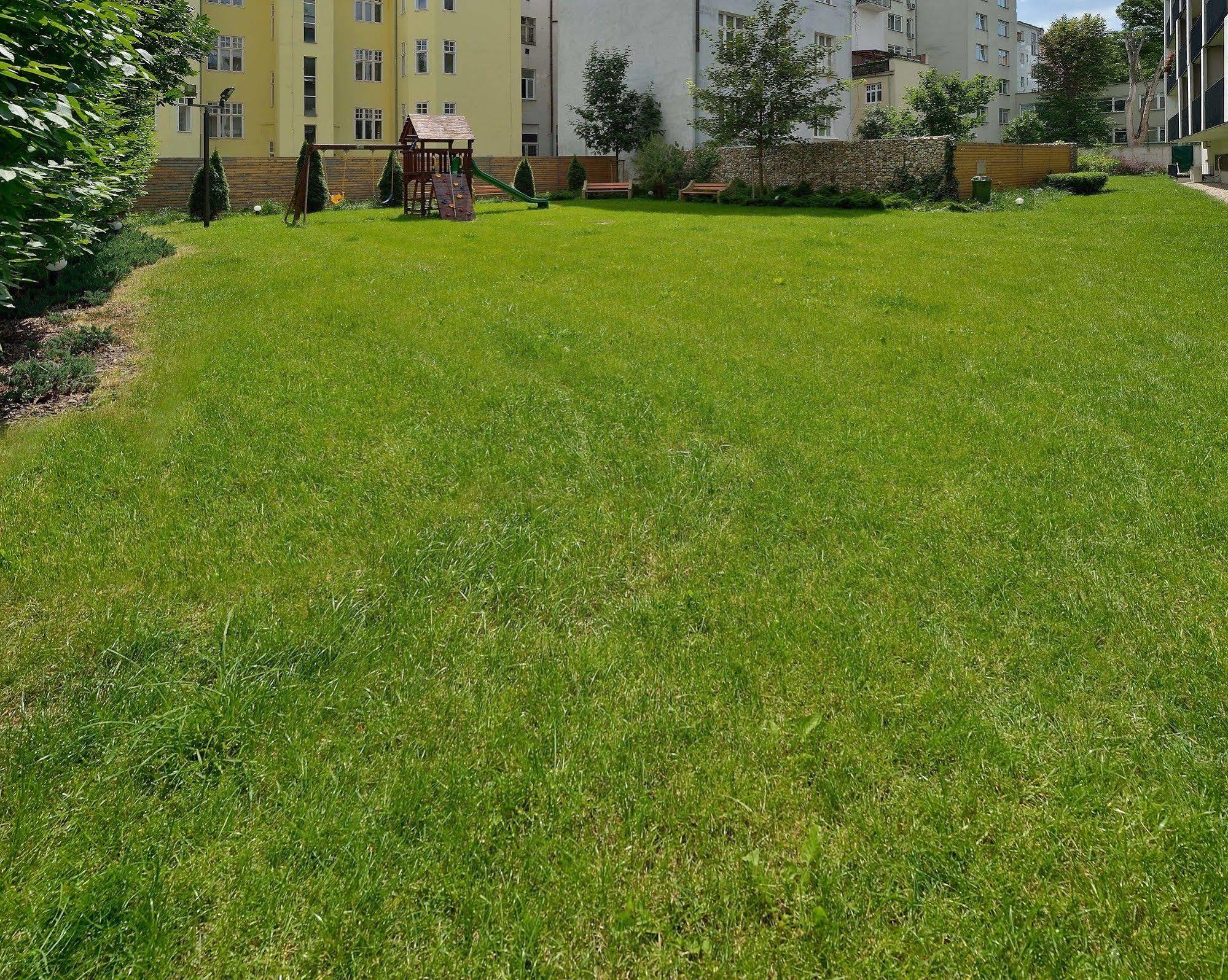 Ambiente Serviced Apartments - Dunajska Bratislava Exterior foto