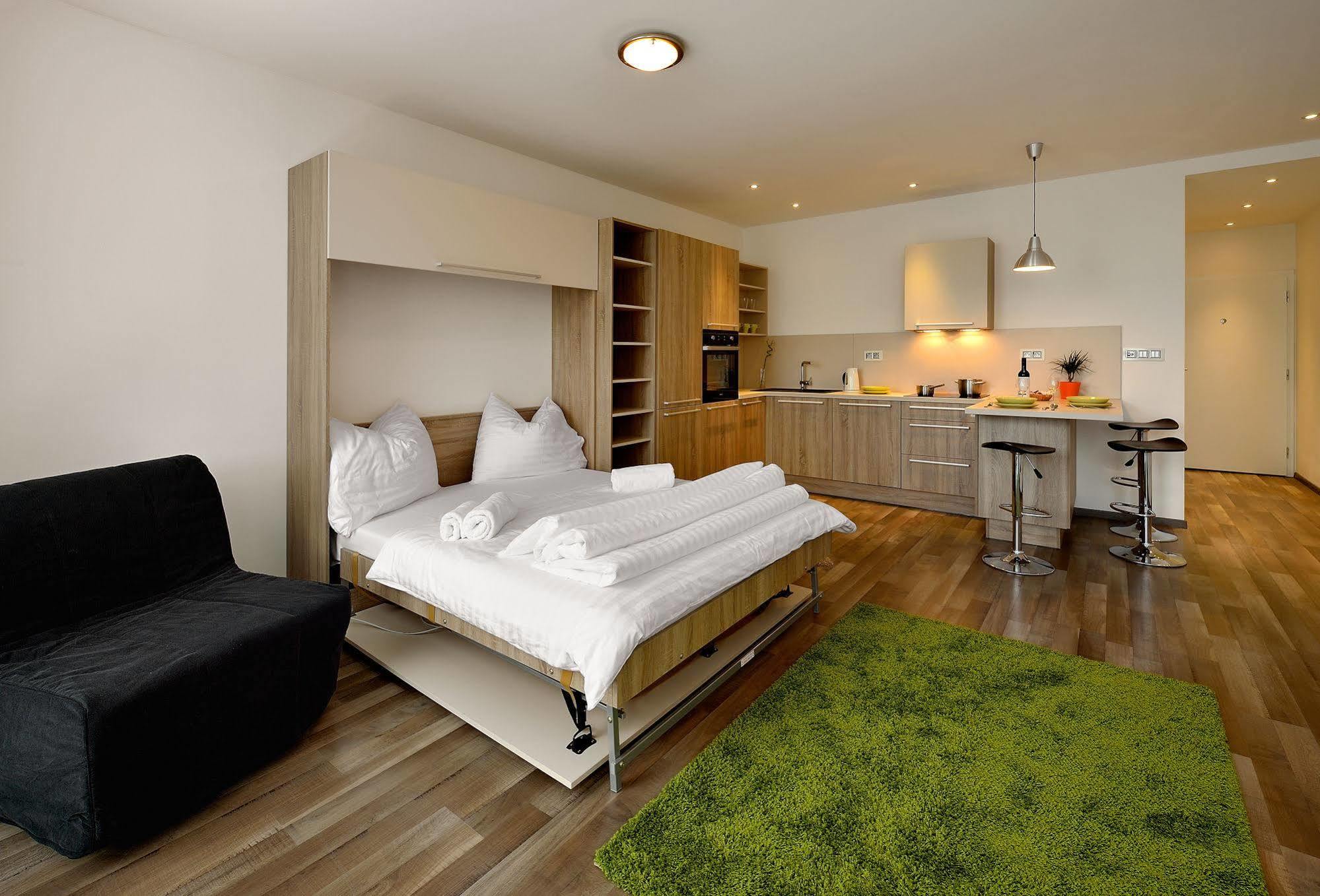 Ambiente Serviced Apartments - Dunajska Bratislava Exterior foto